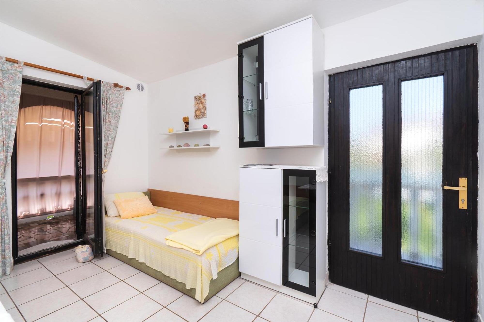 Apartments Stefani Vir Extérieur photo