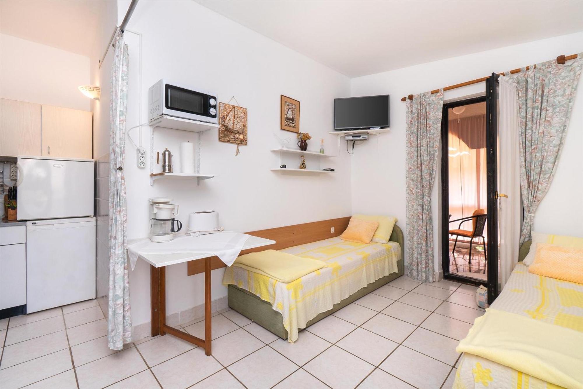 Apartments Stefani Vir Extérieur photo